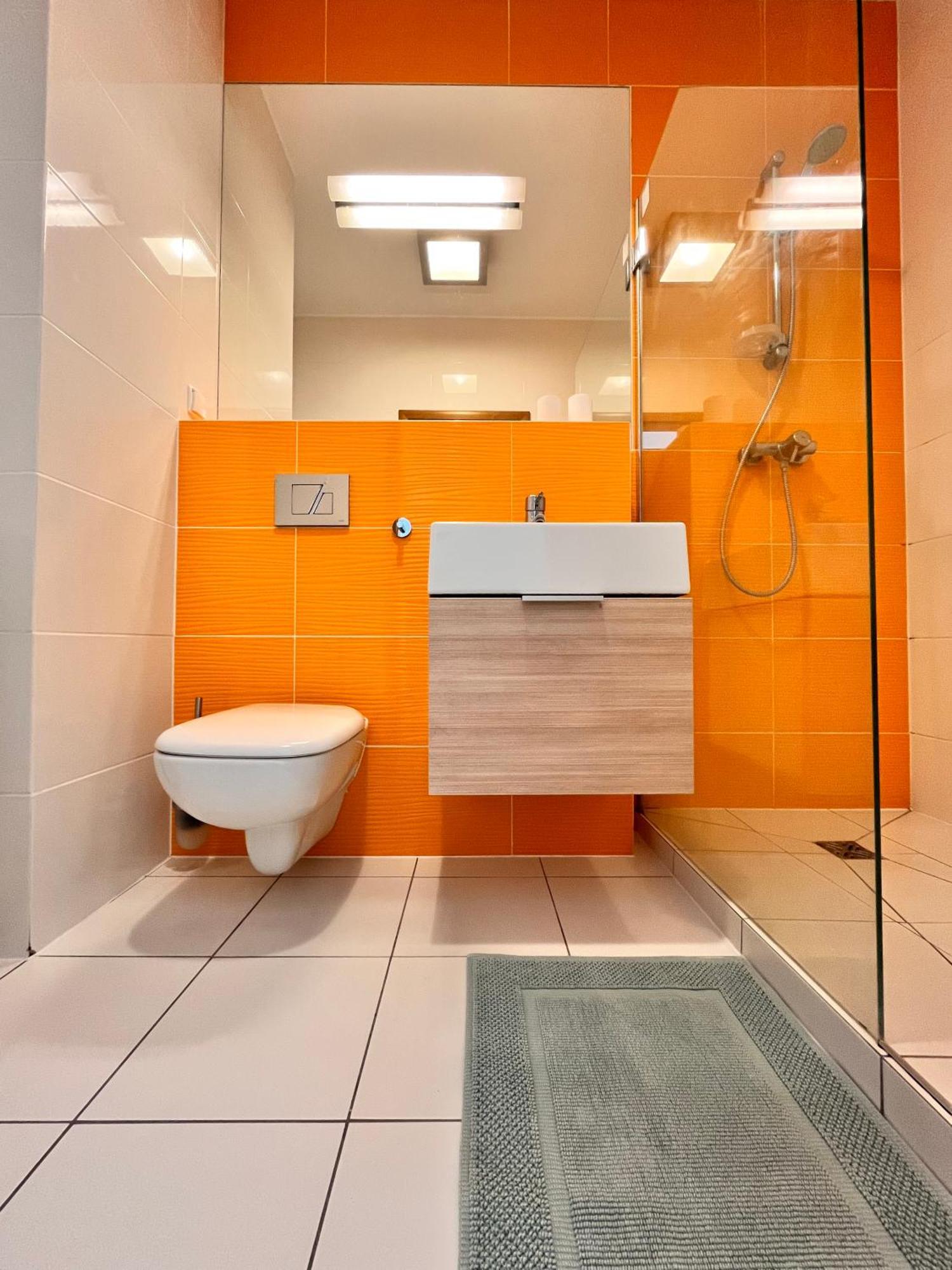 Mercury Two-Bedroom Apartment & Parking Swinoujscie Ngoại thất bức ảnh