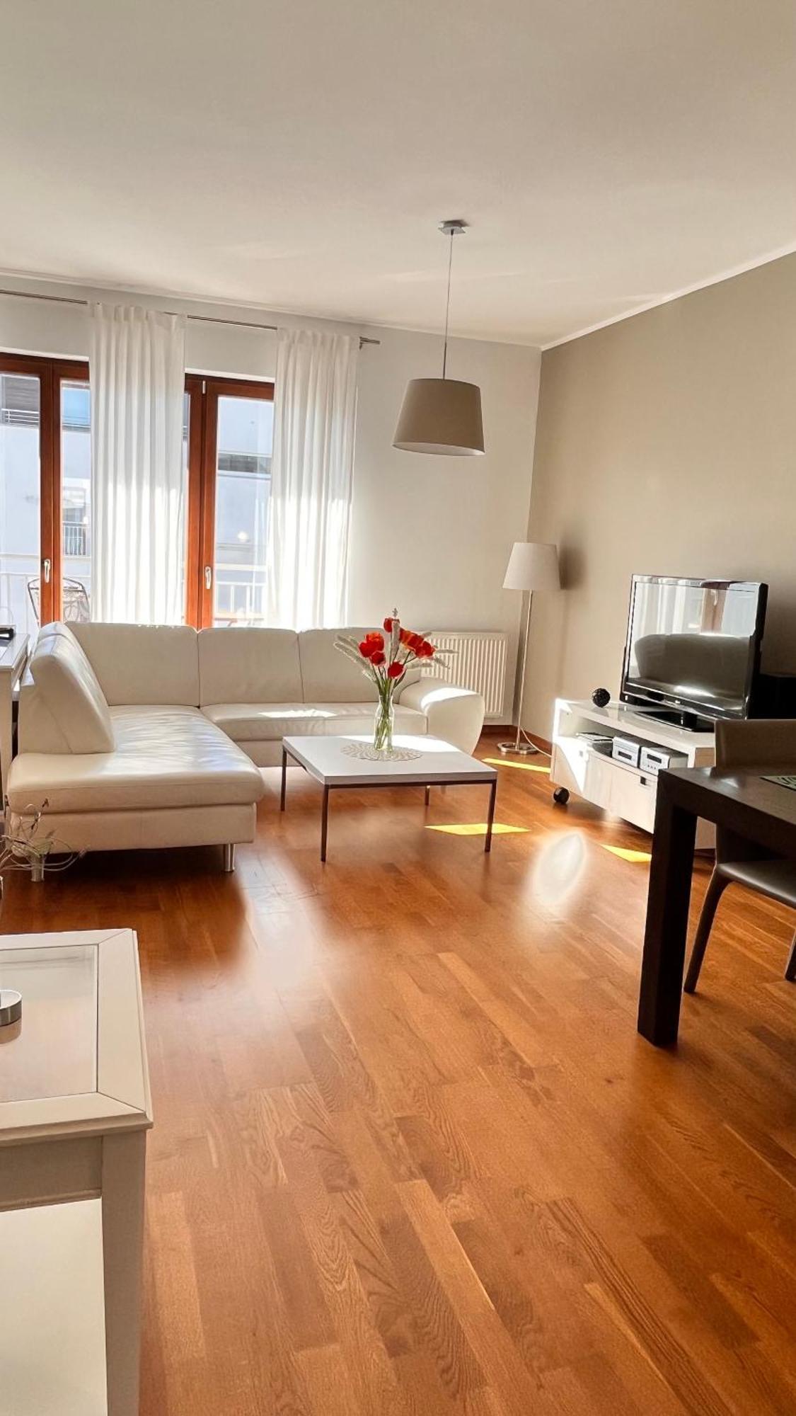 Mercury Two-Bedroom Apartment & Parking Swinoujscie Ngoại thất bức ảnh